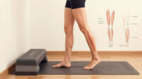 Tips-Menjaga-Kesehatan-Kaki-Dengan-Rutin-Melakukan-Peregangan-Otot-Betis-Anda